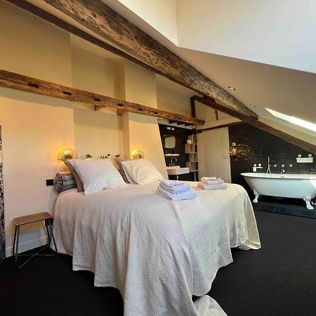 Suite Versailles Quartier Saint-Louis 6 Personnes Luaran gambar