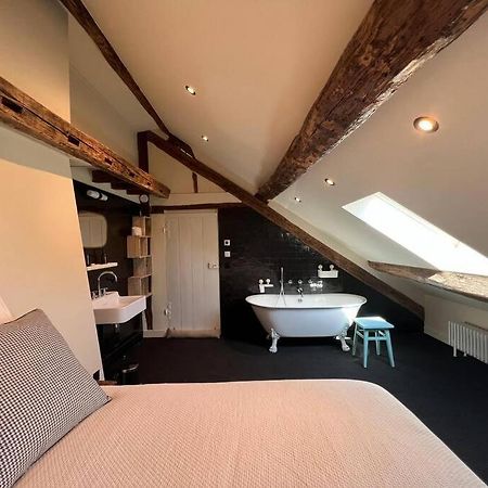 Suite Versailles Quartier Saint-Louis 6 Personnes Luaran gambar